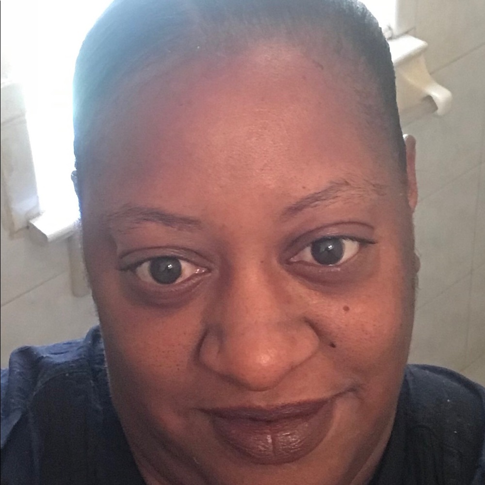 Meet your Posher, Renee